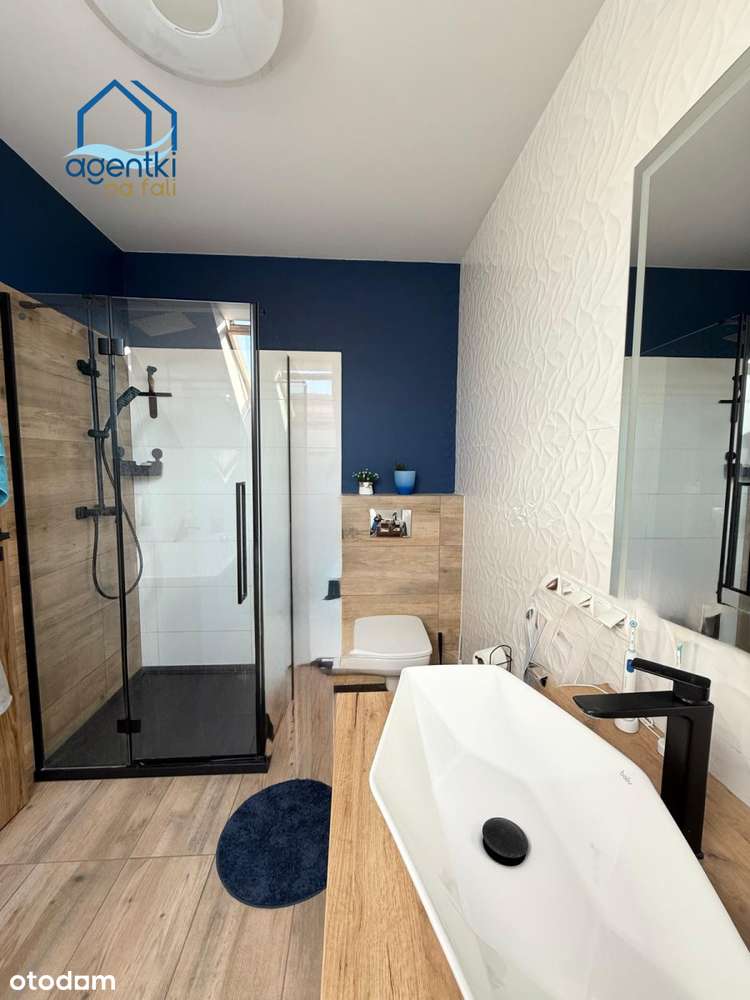 Rodzinny dom w zabudowie szeregowej z ogrodem .-13