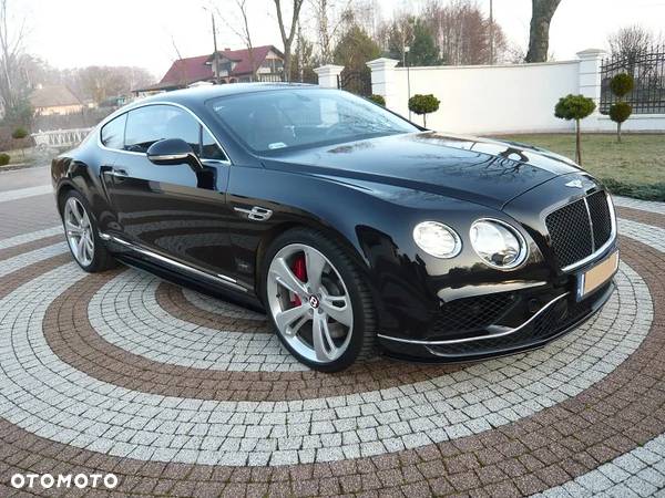 Bentley Continental GT V8 S - 9