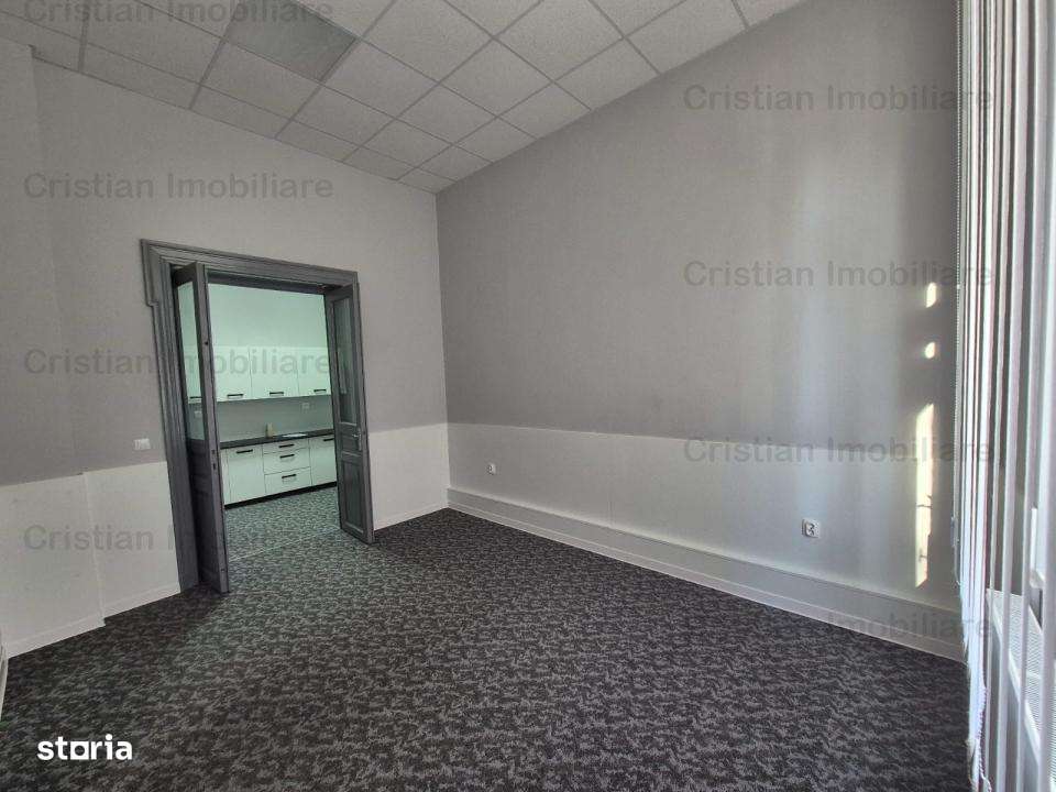 Casa Superba 3 camere, 127 mp utili , toate utilitatile, zona Centrala - Imagine principală: 3/10