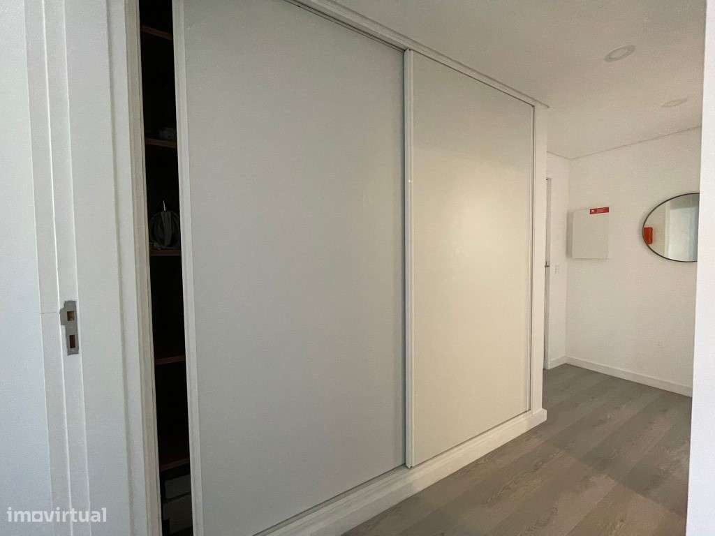 APARTAMENTO T2 - TORREIRA-18