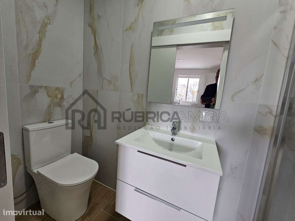 Moradia recuperada com garagem em Loulé-11