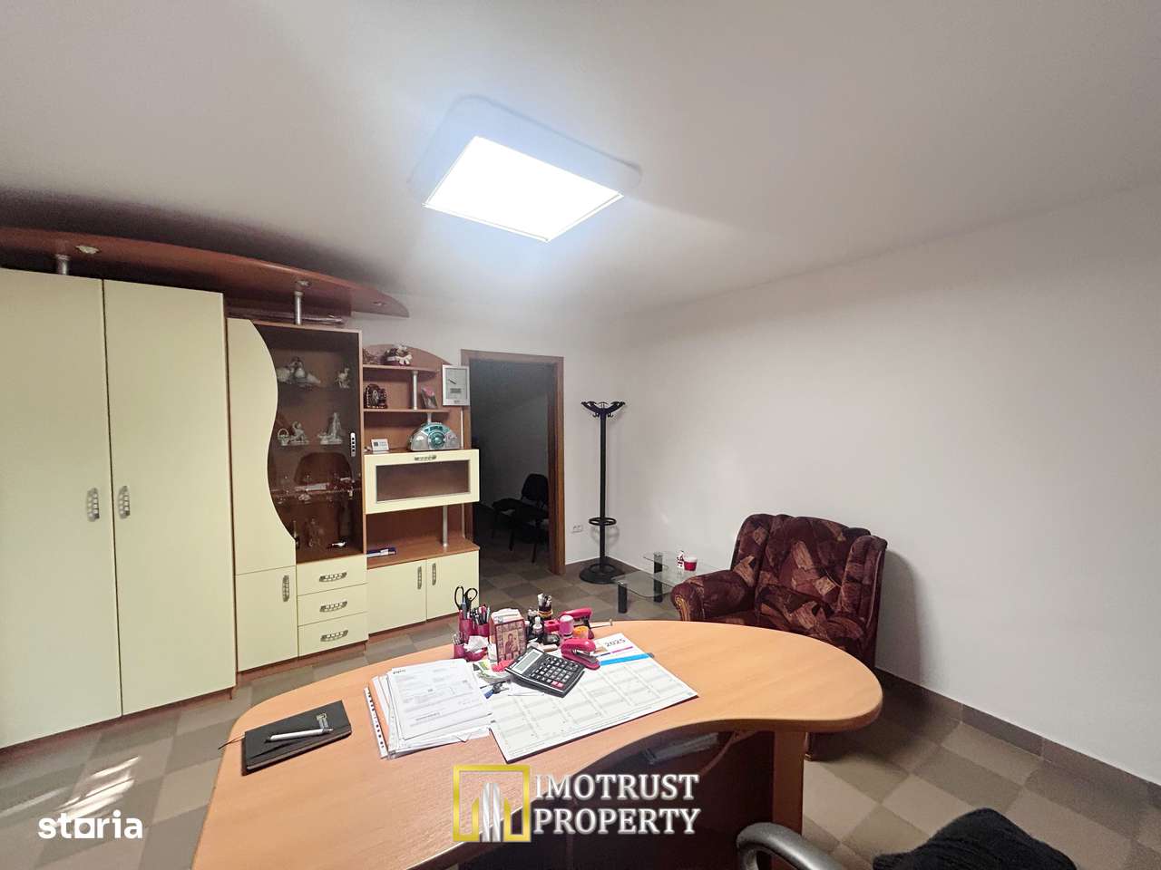 Spatiu de inchiriat - Imagine principală: 4/9