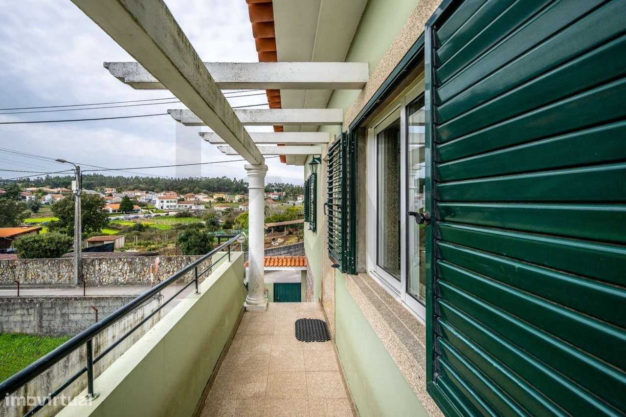Moradia T2 | 3 frentes | Zona residencial tranquila | 15 min do Porto - Grande imagem: 5/25