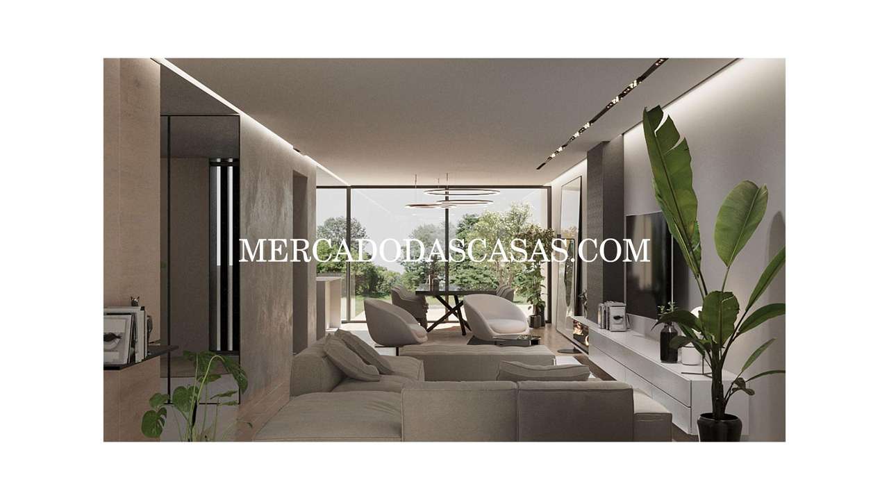 Moradia de 3 frentes, S.Pedro Cova, Gondomar - Grande imagem: 4/7