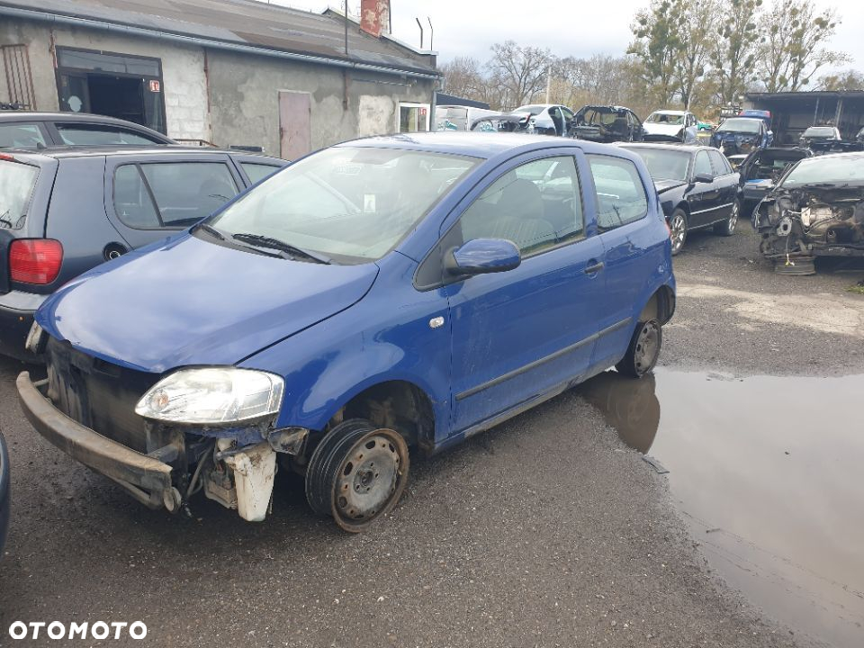 Volkswagen FOX NA CZĘŚCI!!! Kolor: LL5M - 3