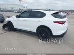 Alfa Romeo Stelvio 2.0 Turbo 16V AT8-Q4 Sprint - 15