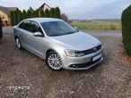 Volkswagen Jetta 1.6 TDI Highline - 1