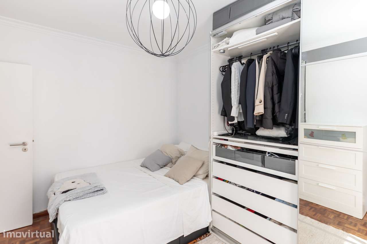 Apartamento T3 em zona central da Quinta do Conde-22
