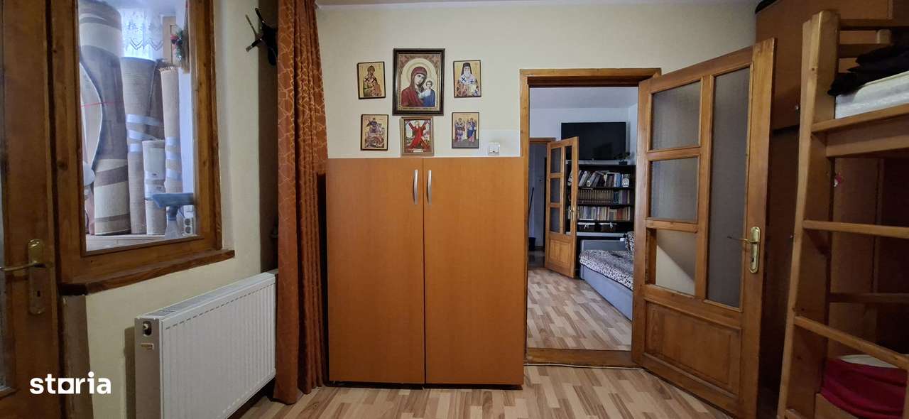 Apartament luminos la etajul 1 – Micro 19-6