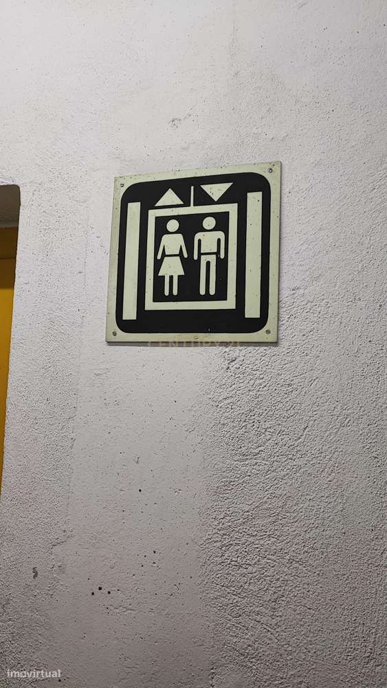 Espaço de Estacionamento em Alvalade, Lisboa-5