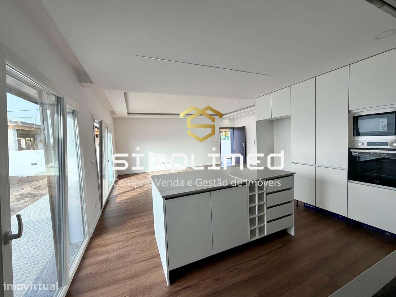 Moradia Isolada Térrea T4  Fernão Ferro  (CF)-12