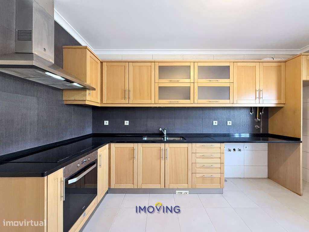 Apartamento T3 no Pinhal Novo com arrecadação-11