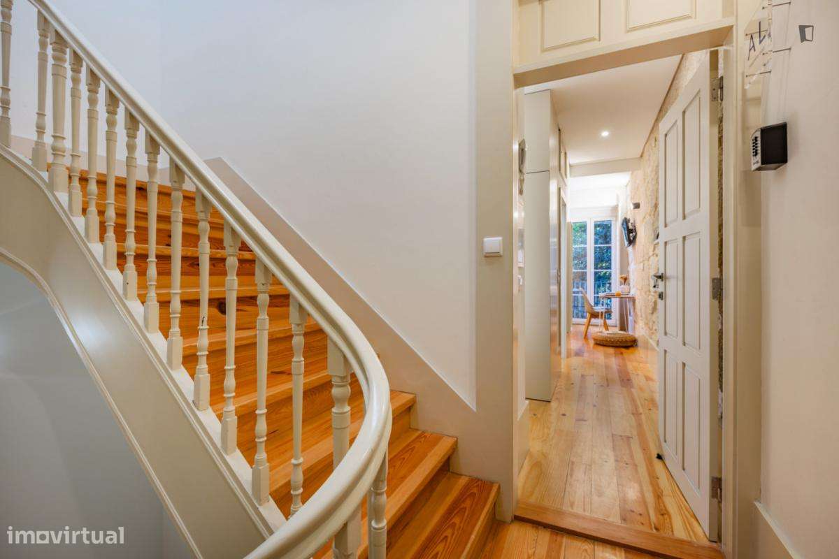 Apartamento com 1 quartos - localizado em Santo Ildefonso Porto - Grande imagem: 5/6