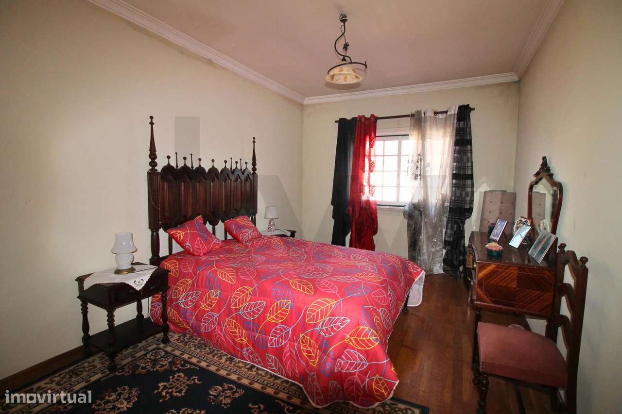 Arrendamento de 2 Quartos em Moradia T5 – Fernão Ferro (EN378) - Grande imagem: 5/15