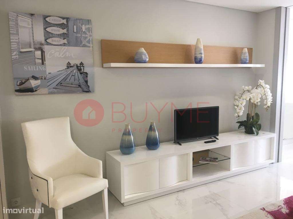 Apartamento T0+1 Renovado no Centro de Vilamoura - Grande imagem: 4/11