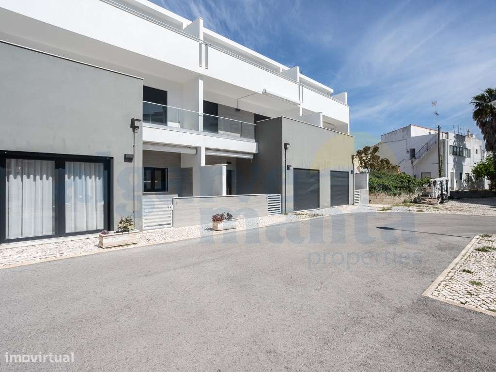 Apartamento T2 em Condomínio Privado - Perto da Praia da Manta Rota-24