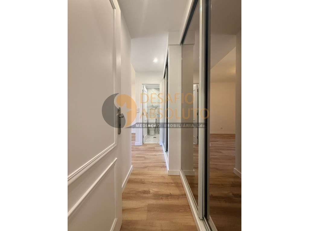 Apartamento T3 c/ Arrecadação. Feijó | Almada-15