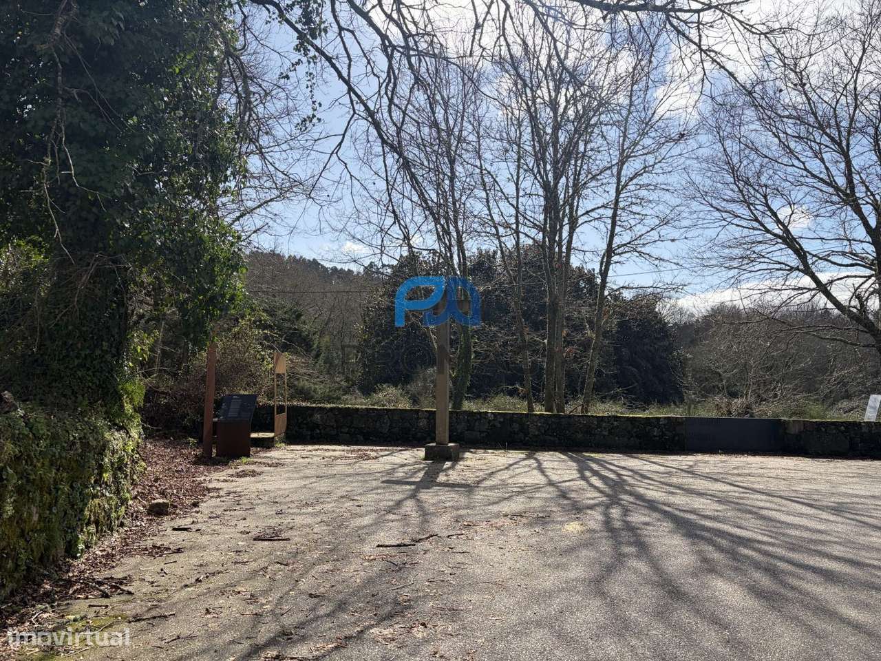 Armazém com 140 m2 inserido em terreno com 1989m2-27