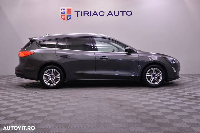 Ford Focus - 6