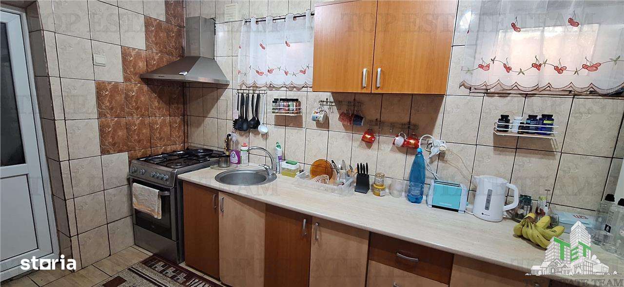 Casa  spatioasa cu 5 camere si curte proprie in Zona Bratianu, Constan-5