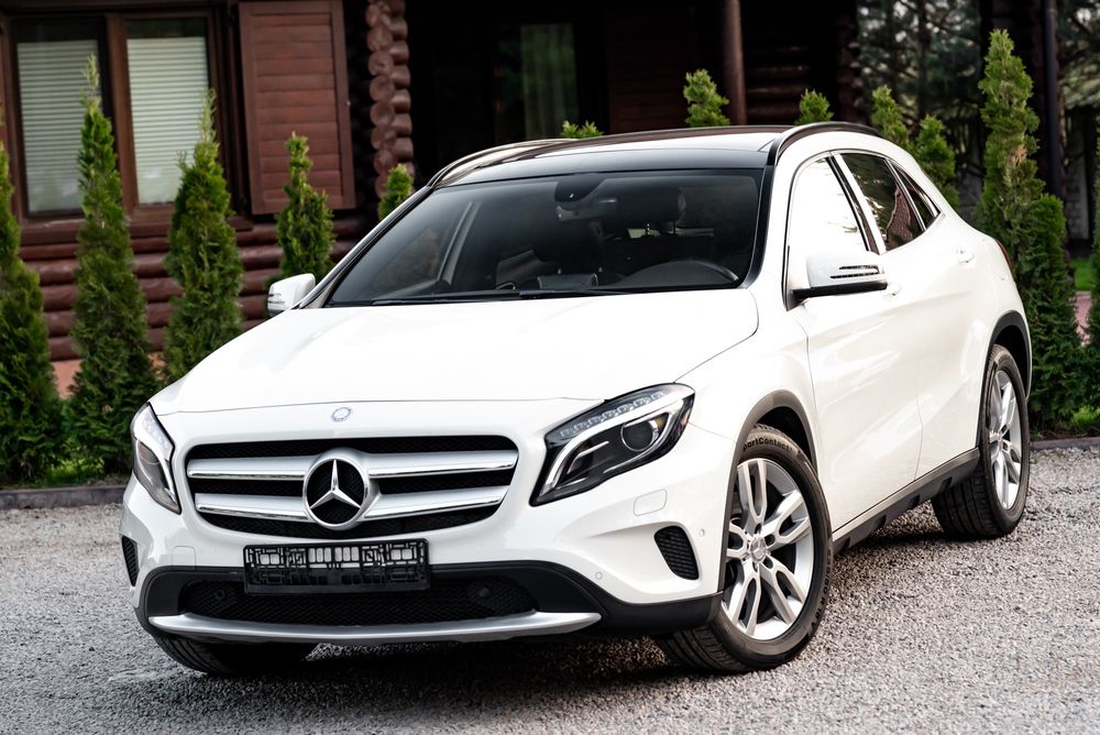 Mercedes-Benz GLA 250 4-Matic 2015