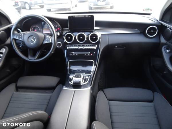 Mercedes-Benz Klasa C 200 (BlueTEC) d 7G-TRONIC - 16