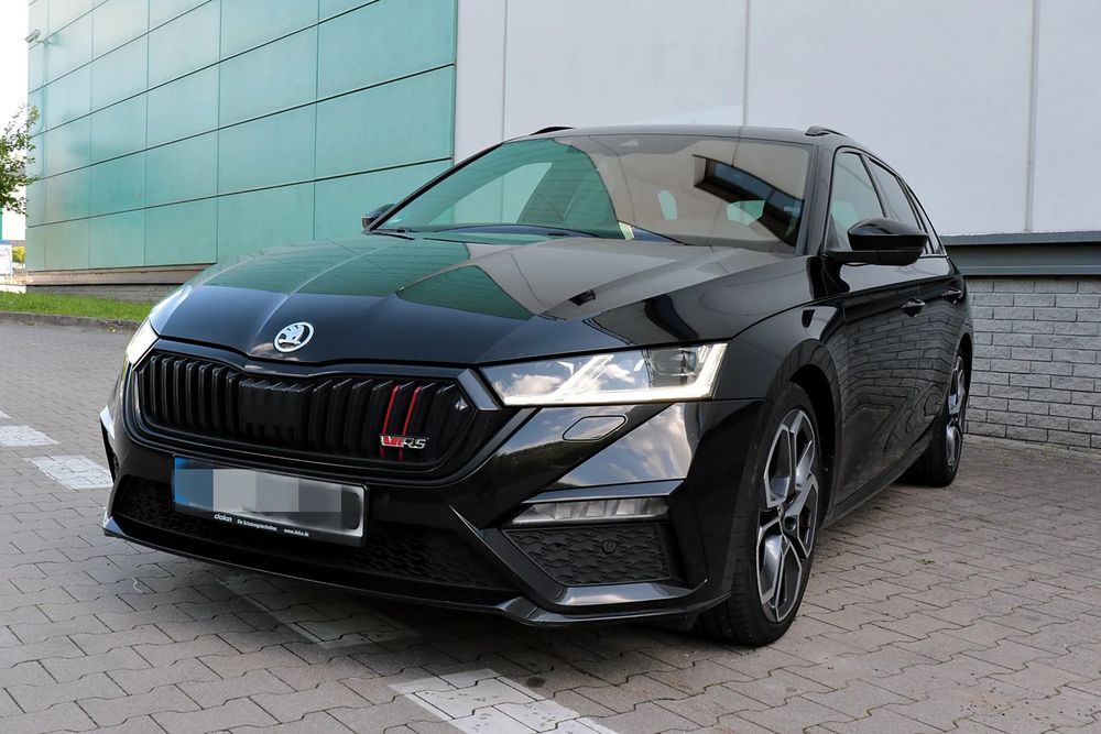 Skoda Octavia IV (2020-) 2.0 TSI DSG RS Plus 2022