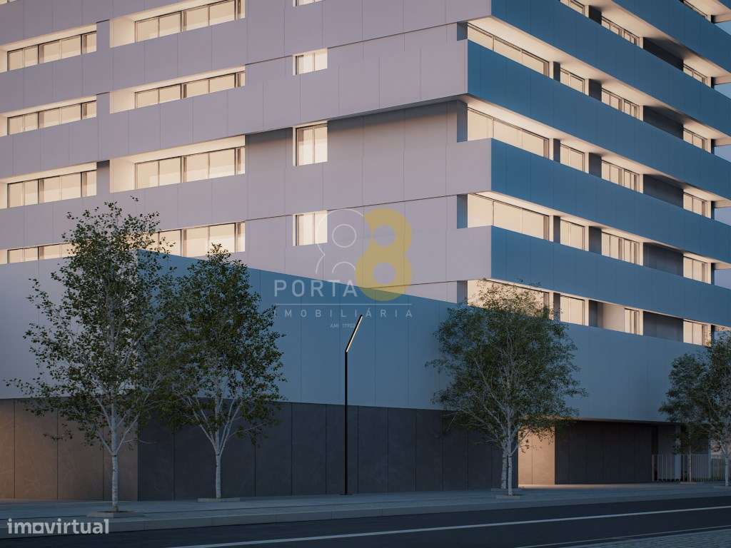 T4 Novo com Varandas, Garagem e Vistas Desafogadas - Requesende-6