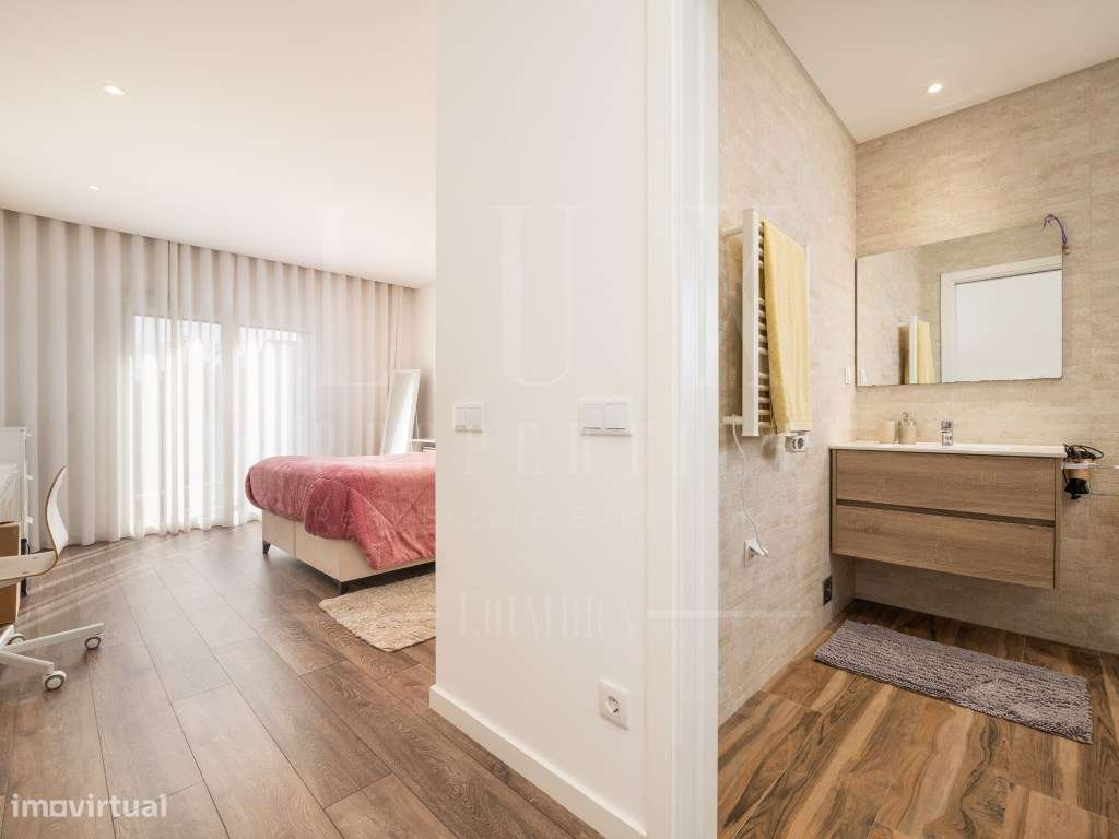 Apartamento T2 Duplex | Fala, São Martinho do Bispo-11