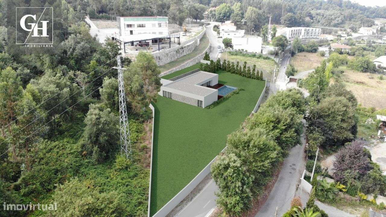 Terreno em Outiz – Possibilidade de construção para 3 moradias-8