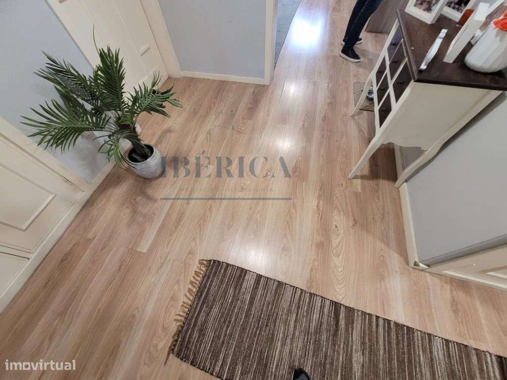 T3 Renovado com Garagem em Canidelo - Gaia-38