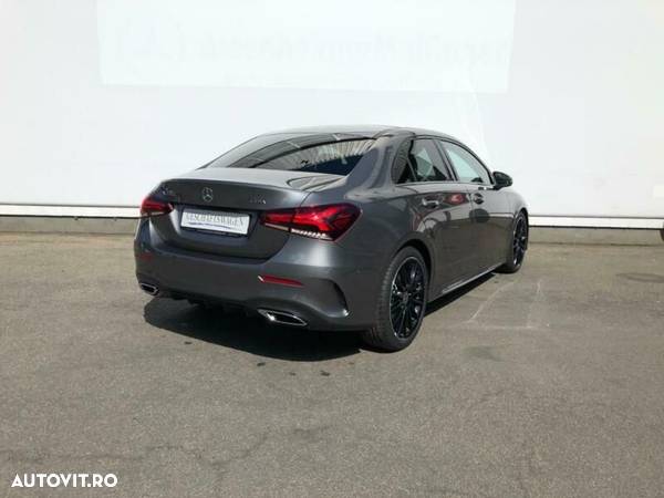 Mercedes-Benz A 250 4MATIC - 3