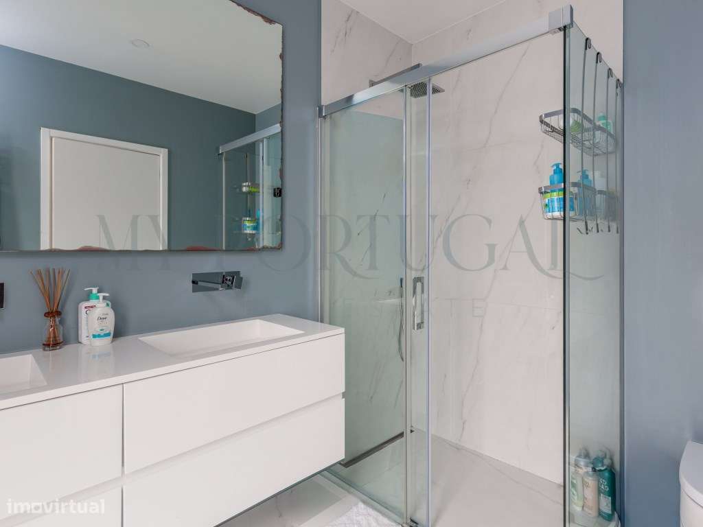 Uma Moradia com Vistas Deslumbrantes de Mar e Vale-32