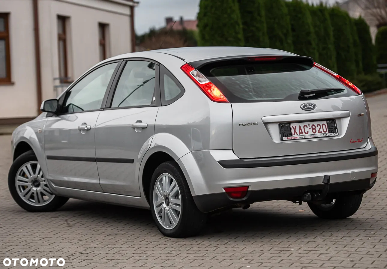 Ford Focus 1.6 TDCi Ghia - 18