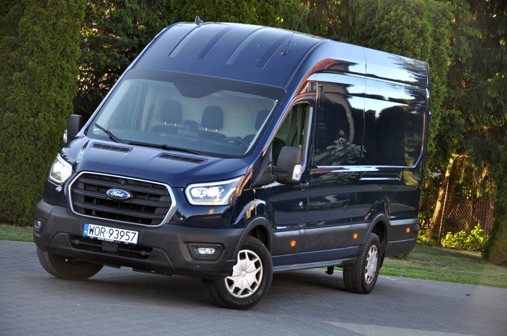 Ford Transit 2021