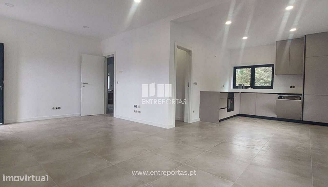 Venda de moradia V3+V1 em fase de restauro,Subportela,Viana do Castelo - Grande imagem: 4/51