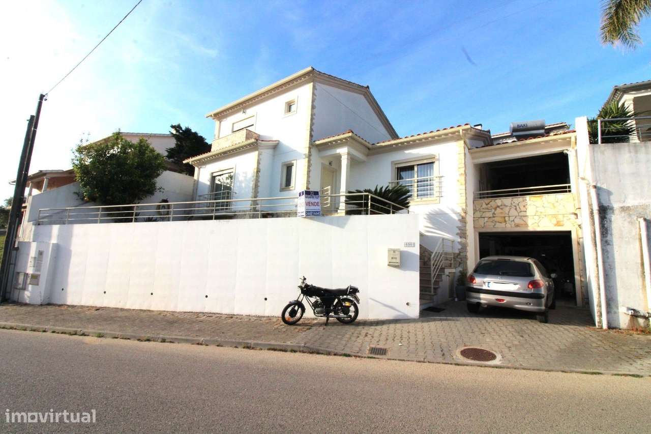 Moradia Unifamiliar - Arroteia, Leiria-18