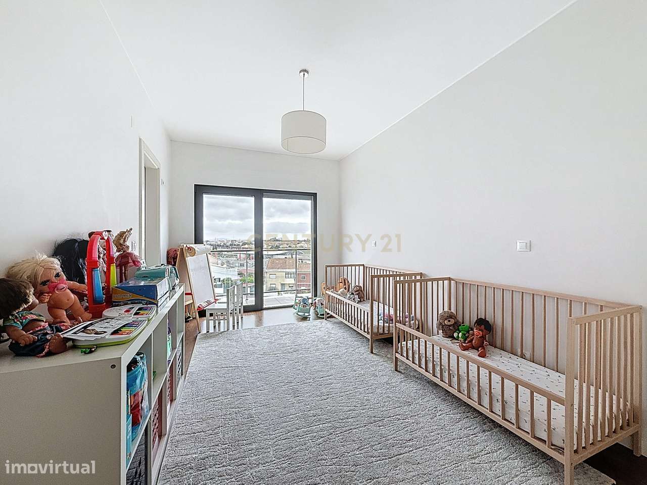 Luxuoso Duplex T4+1 em Amora, Seixal com Vista Panorâmica-24
