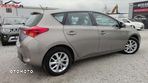 Toyota Auris 1.6 Premium + - 20