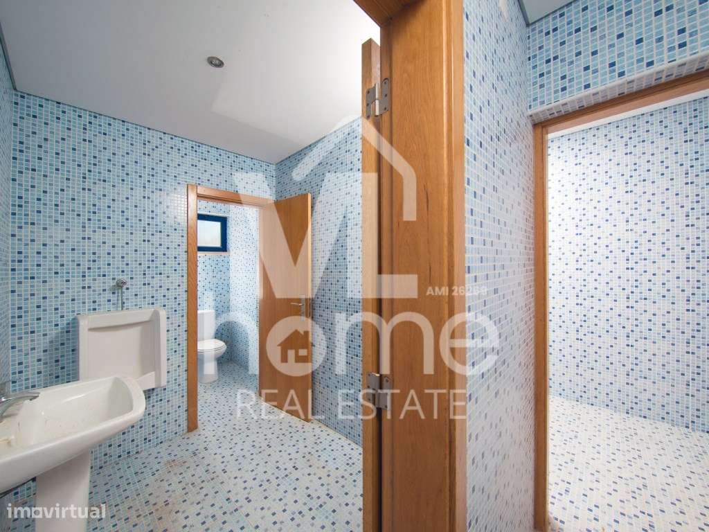 Armazém Industrial de Grande Dimensão - Localização Estratégica-25