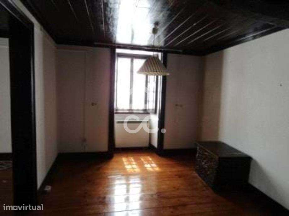 Moradia com 5 quartos e logradouro em Verride, Montemor o Velho. - Grande imagem: 4/9