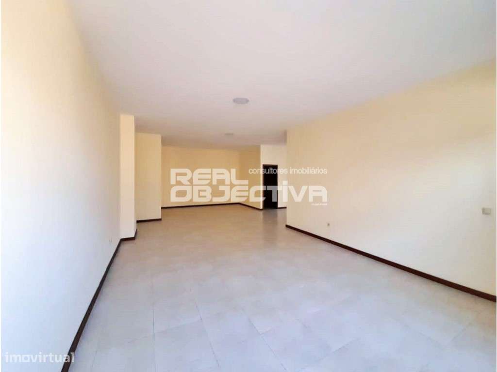 Loja para comércio em Vila Chã - Grande imagem: 4/7