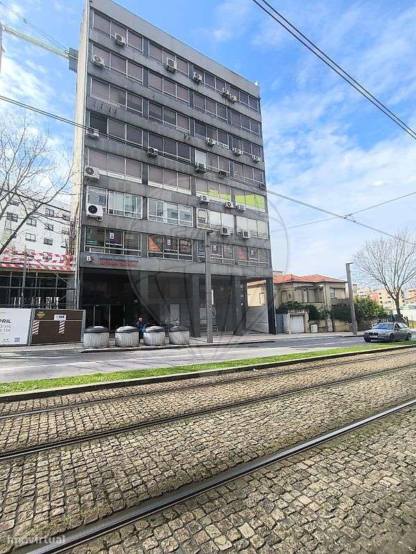 Loja  para arrendamento - Grande imagem: 2/13