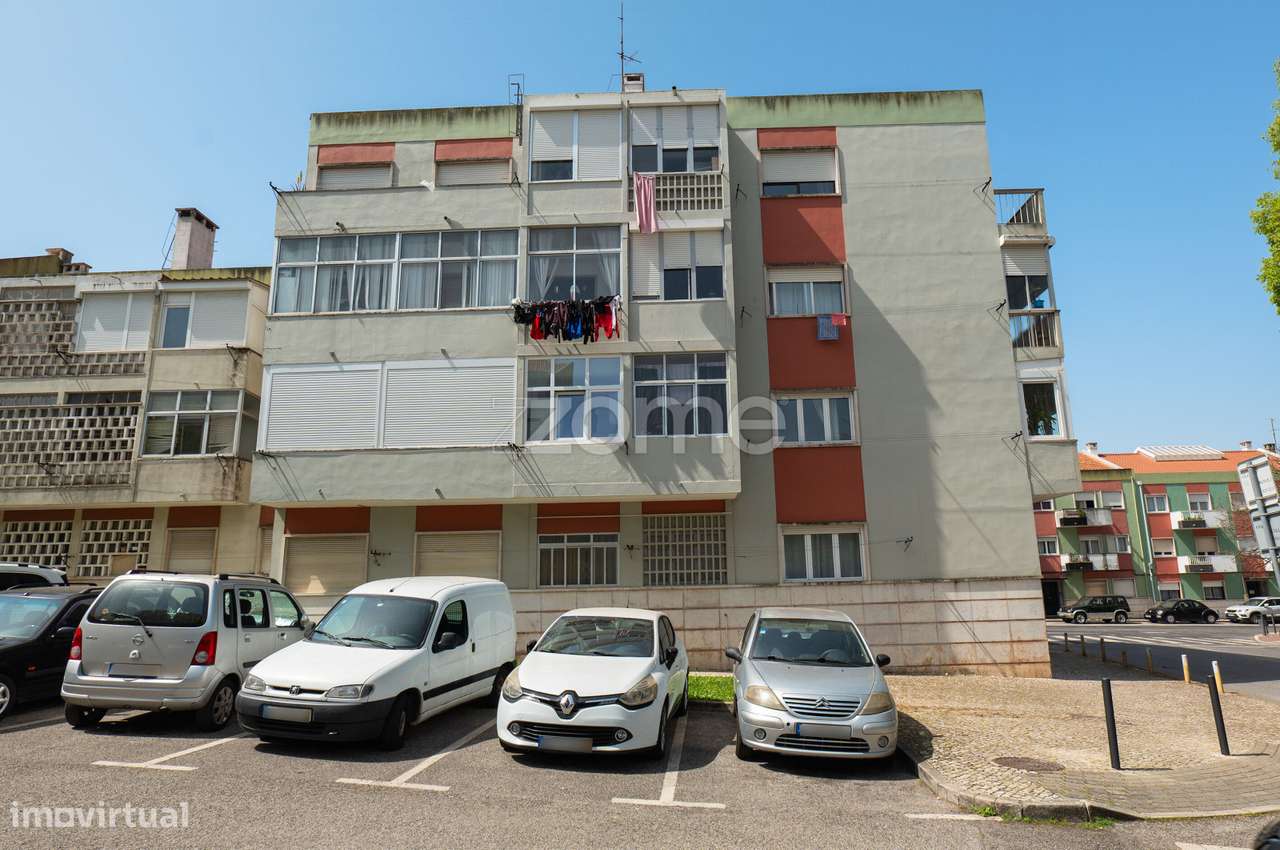 Apartamento T4 em Venteira, Amadora-16