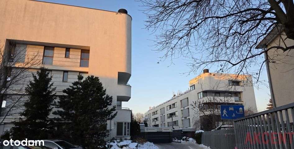 Dwa pokoje z garażem na Bemowie-2