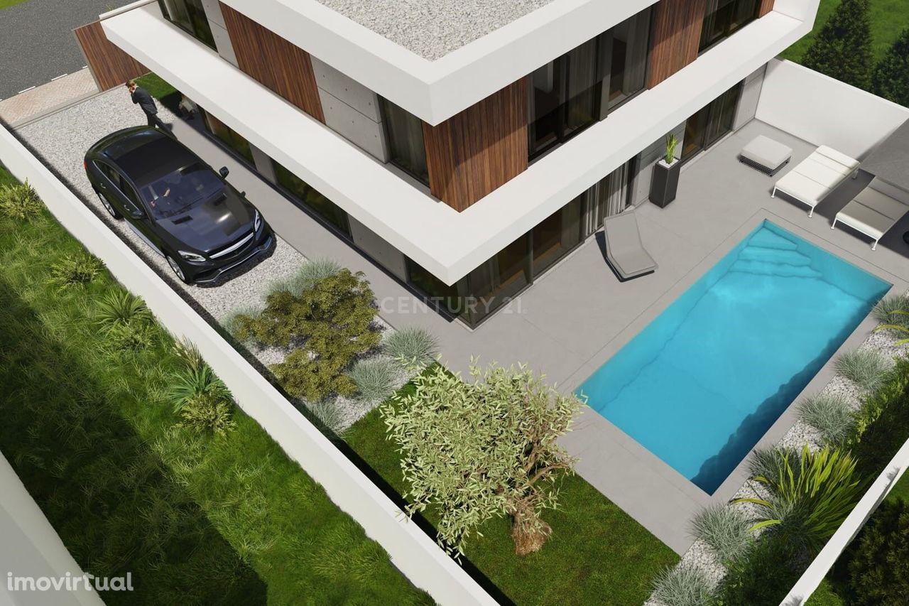 Lote para construção de Moradia T4 com Piscina