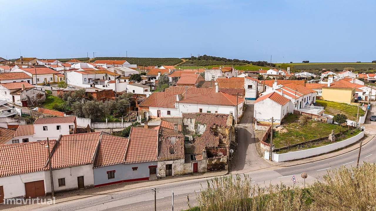 Moradia T1 para venda - Grande imagem: 3/19