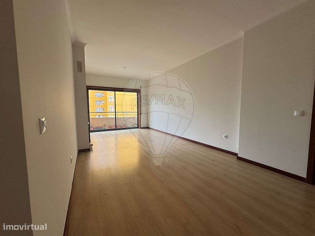 Apartamento T1 para arrendamento - Grande imagem: 2/9
