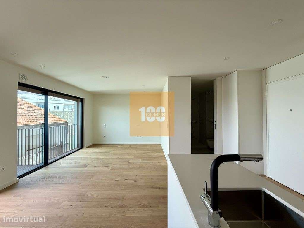 T0 evolutivo com varanda a Santos Pousada - Grande imagem: 4/28