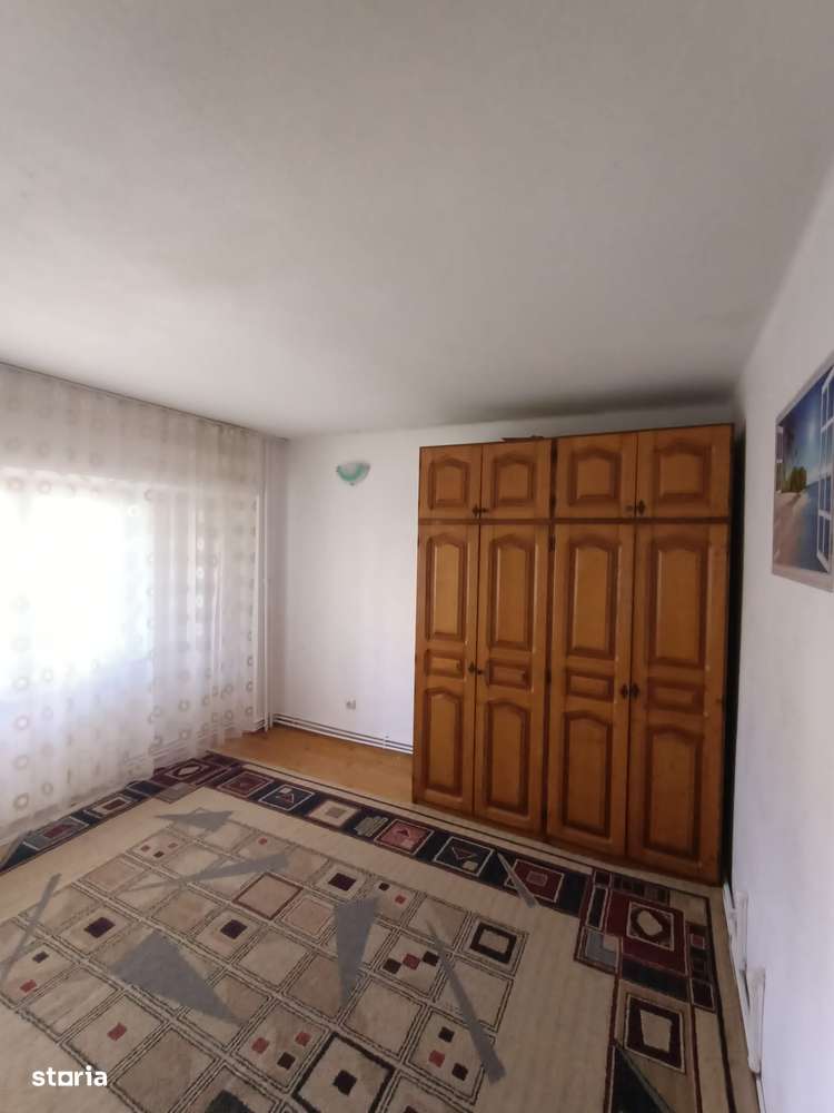 Apartament cu 3 camere decomandate, Obcini-6